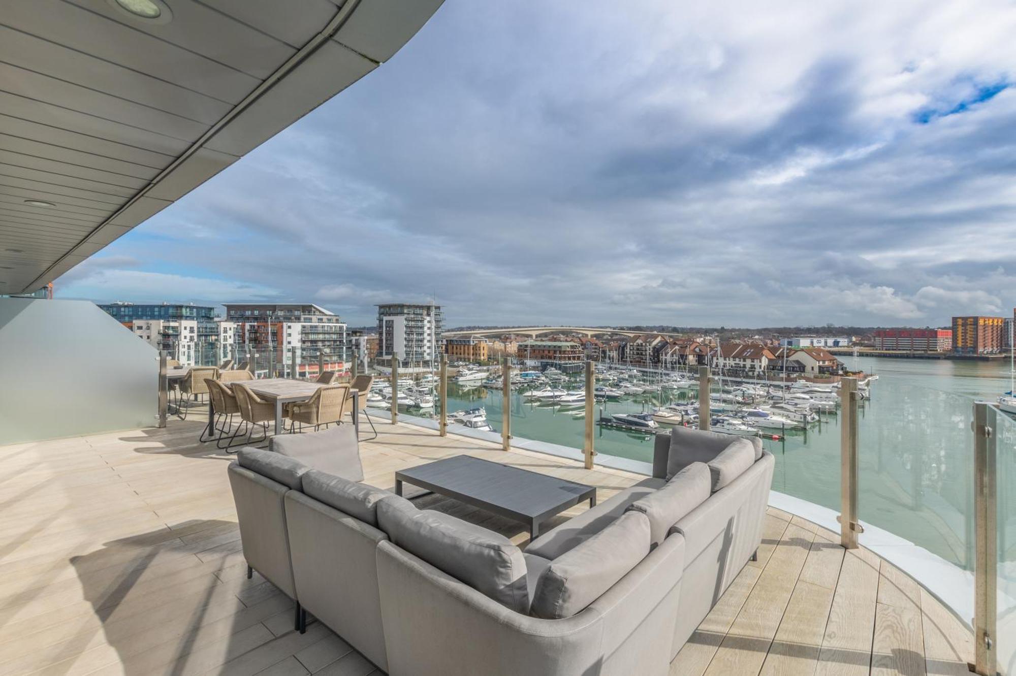 Harbour Hotel & Spa Саутгемптон Номер фото The Marina at Ocean Village